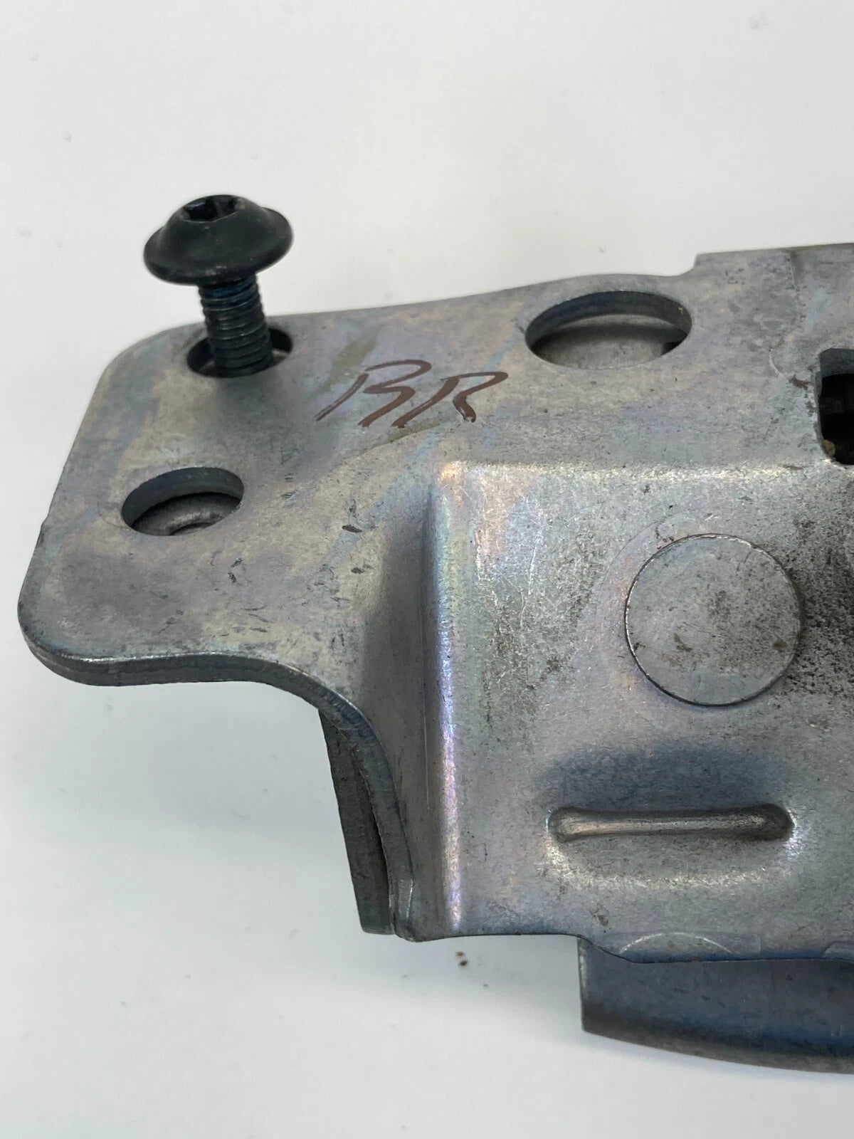 2009-2014 VOLKSWAGEN ROUTAN REAR RIGHT SIDE SLIDING DOOR LOCK LATCH CATCH ASSY