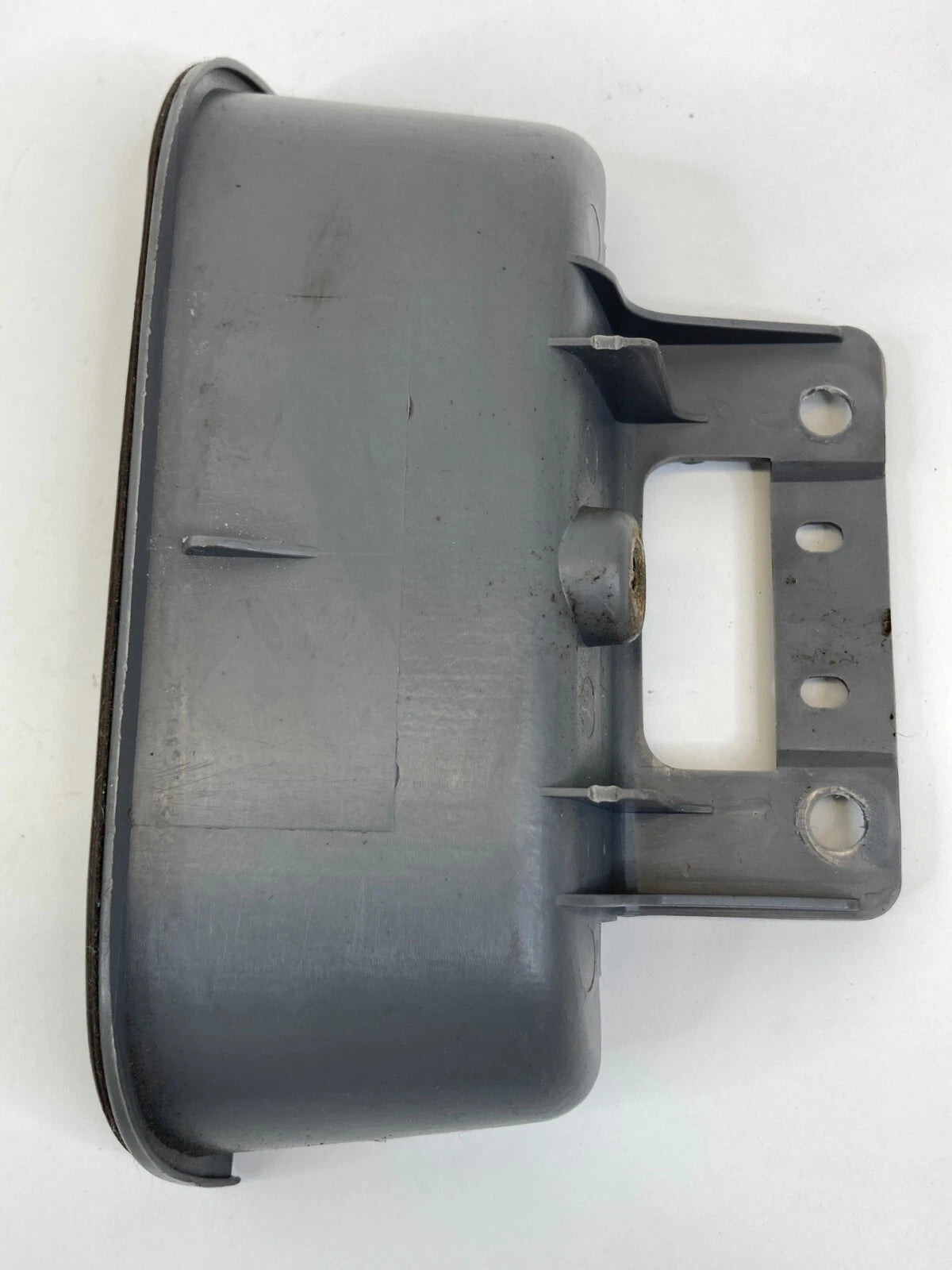 1999-2005 SUZUKI GRAND VITARA FRONT LEFT DOOR PULL HANDLE POCKET BEZEL OEM