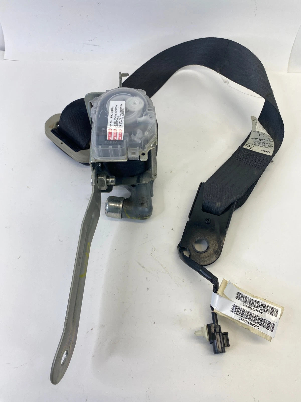 2005 2006 INFINITI G35 SEDAN FRONT RIGHT SIDE SEAT BELT RETRACTOR 7M3800-P OEM