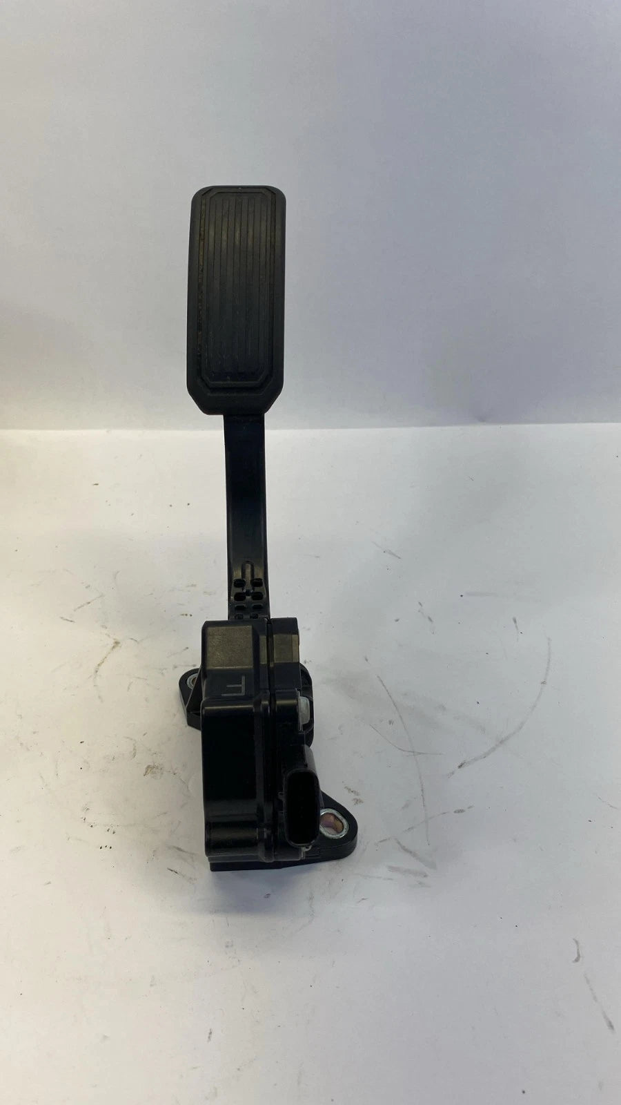 2006-2014 TOYOTA RAV4 ACCELERATOR GAS PEDAL POSITION SENSOR 78110-42011 OEM