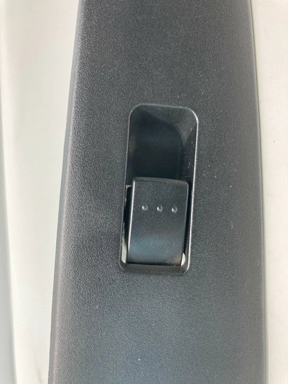 2004-2009 MAZDA 3 MAZDA3 FRONT RIGHT SIDE DOOR POWER WINDOW SWITCH B32H66370 OEM