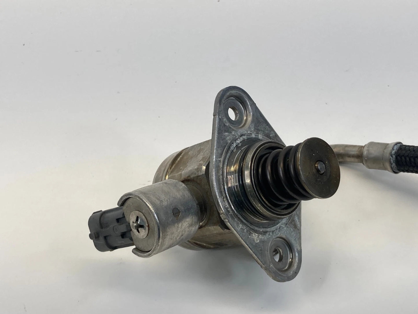 14-19 EXPLORER INTERCEPTOR UTILITY 3.5L HIGH PRESSURE FUEL PUMP AA5E-9D376 OEM