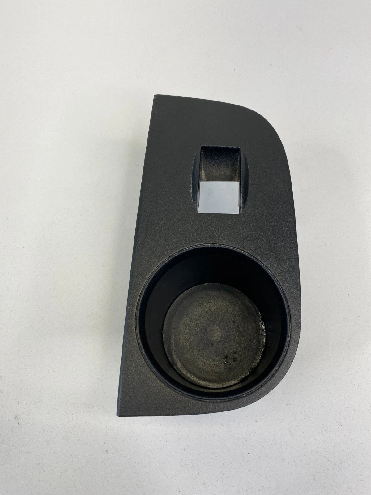 09-12 CHEVROLET TRAVERSE REAR LEFT SIDE WINDOW SWITCH BEZEL TRIM ONLY 20817819