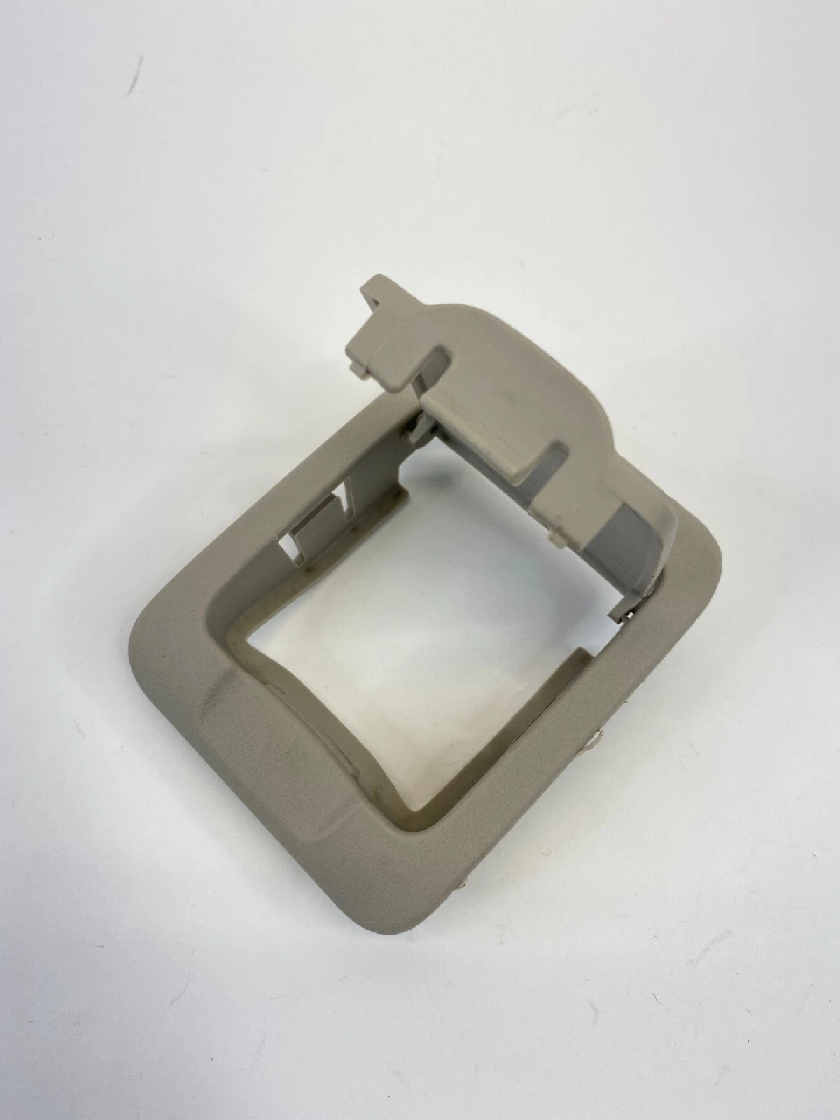 2006-2016 FORD FUSION REAR SEAT CHILD ANCHOR CAP COVER BEIGE 6E53-54613E54-A OEM