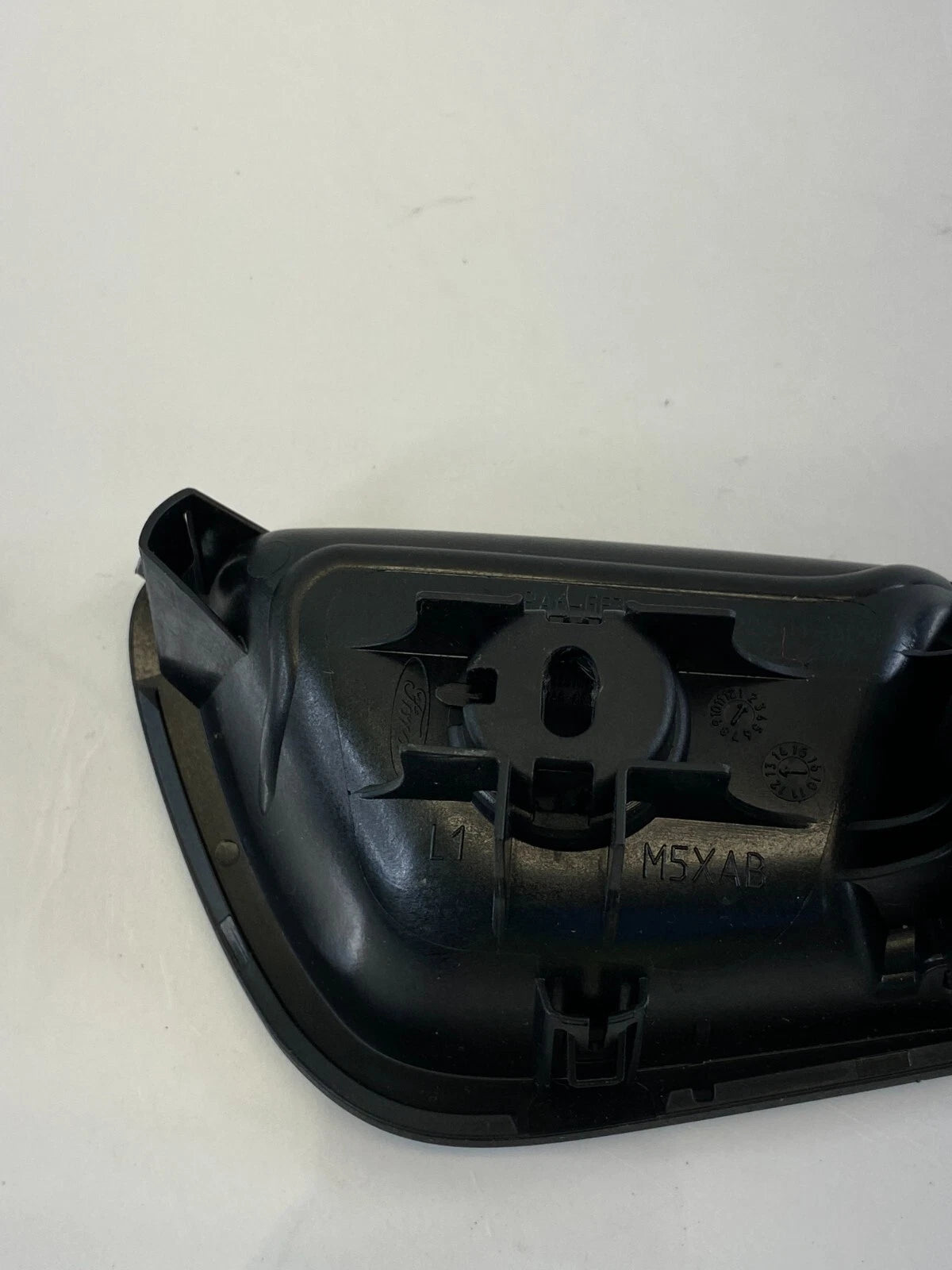 2012-2018 FORD FOCUS FRONT LEFT DRIVER SIDE INTERIOR DOOR HANDLE AM51-A22601-B