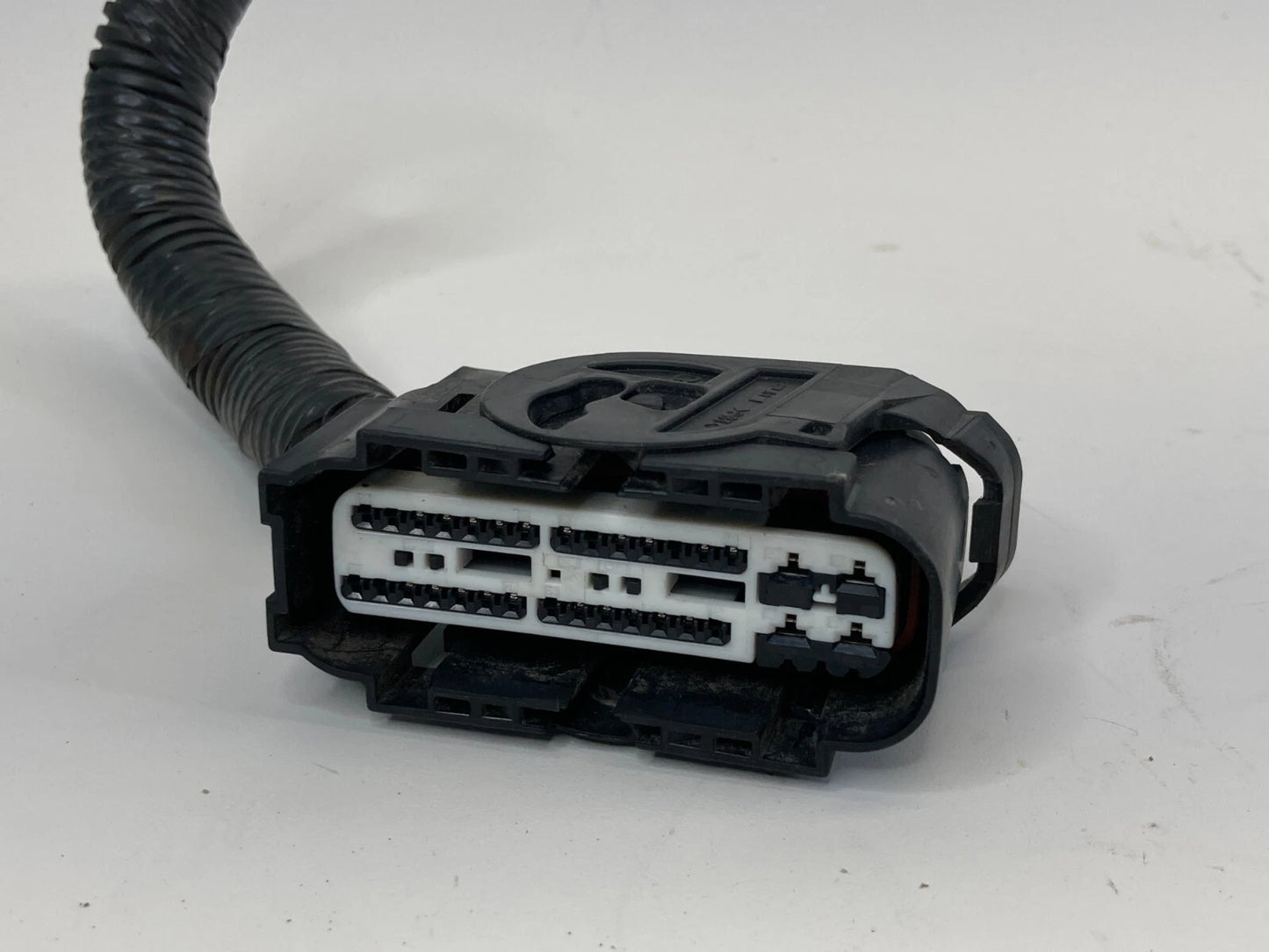 08-12 NISSAN ROGUE FWD 2.5L L4 AT ABS ANTI LOCK BRAKE PUMP CONNECTOR PLUG RELAY