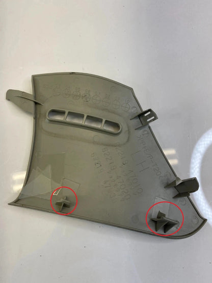 04-09 Toyota Prius LH Side Corner Pillar Trim Panel End Cover Garnish 6221947020