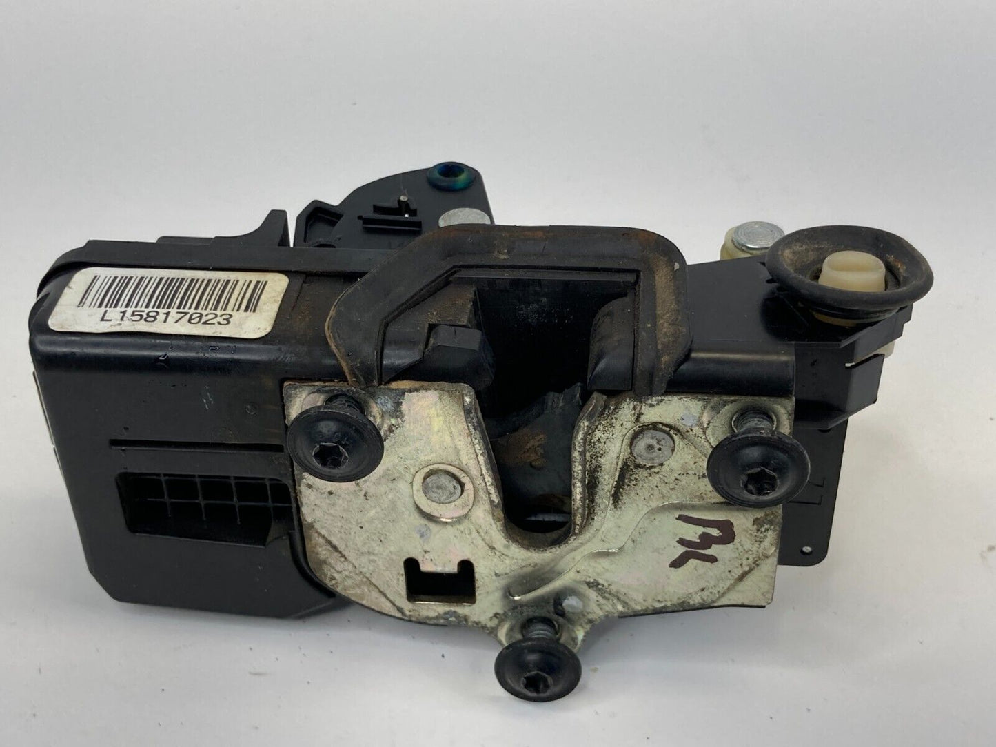 2004-2006 Cadillac SRX Rear Left Side Door Lock Latch Actuator L15817023 OEM