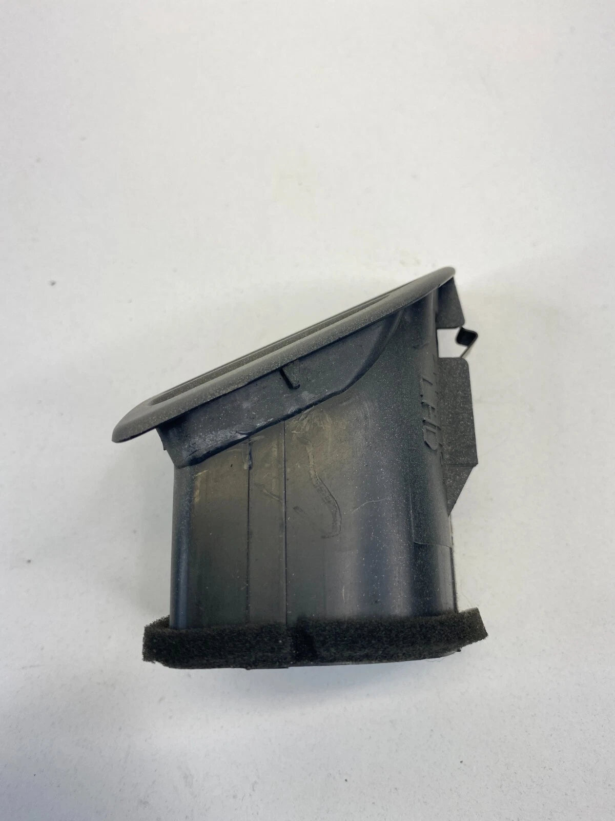 2003 2004 INFINITI G35 DASH LEFT SIDE A/C AIR VENT DEFROSTER GRILL 68741-AM601