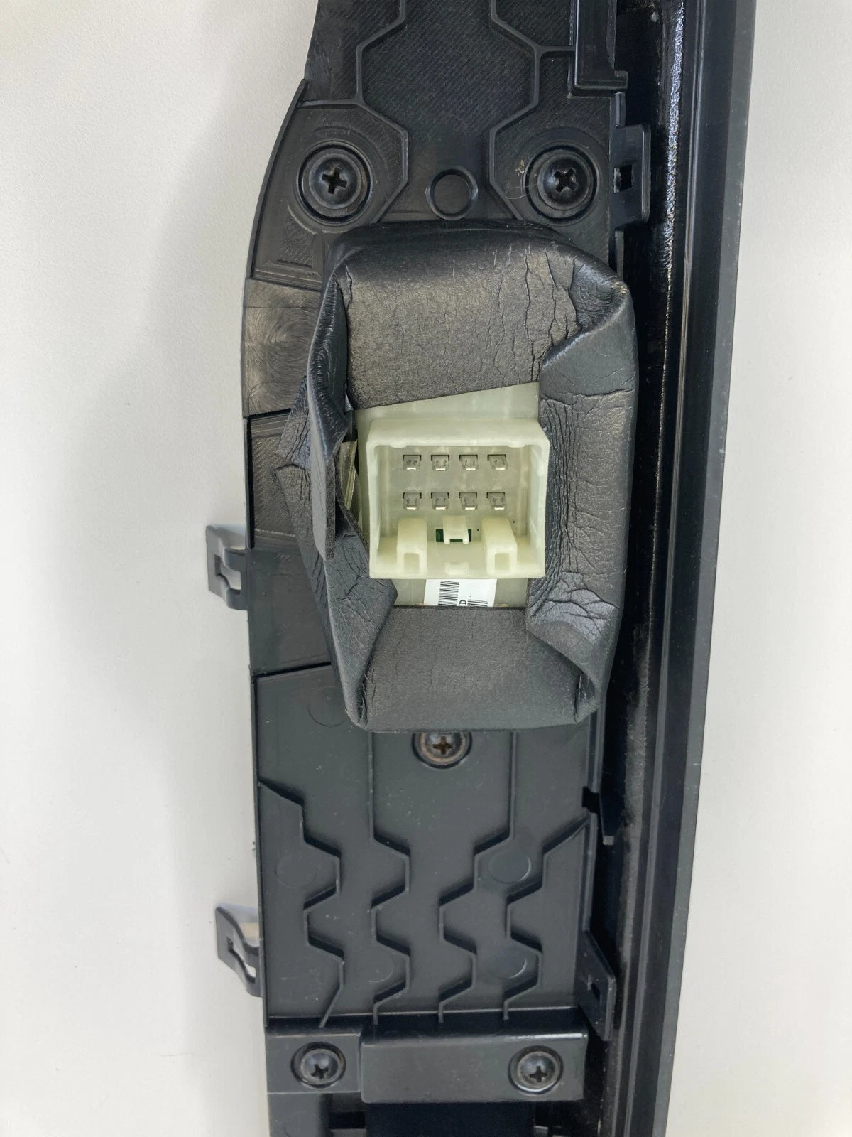 2009-2014 JEEP PATRIOT FRONT RIGHT DOOR WINDOW & LOCK CONTROL SWITCH W/ TRIM OEM