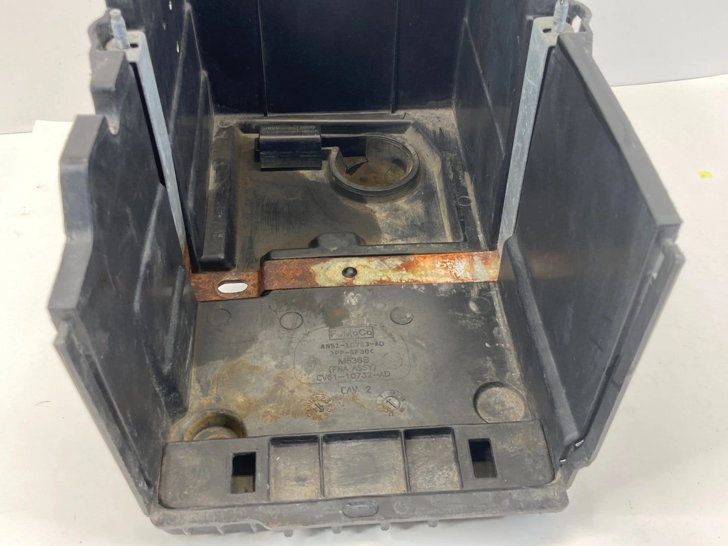 2013-2016 FORD ESCAPE BATTERY BOX TRAY HOLDER CARRIER OEM AM51-10723-AD