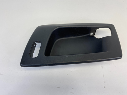 04-06 Cadillac SRX Front Left Driver Door Inner Handle Bezel Trim 25752963 OEM