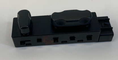 07-14 GMC Yukon Chevy Tahoe Front Right Power Seat Control Switch 12451498 OEM