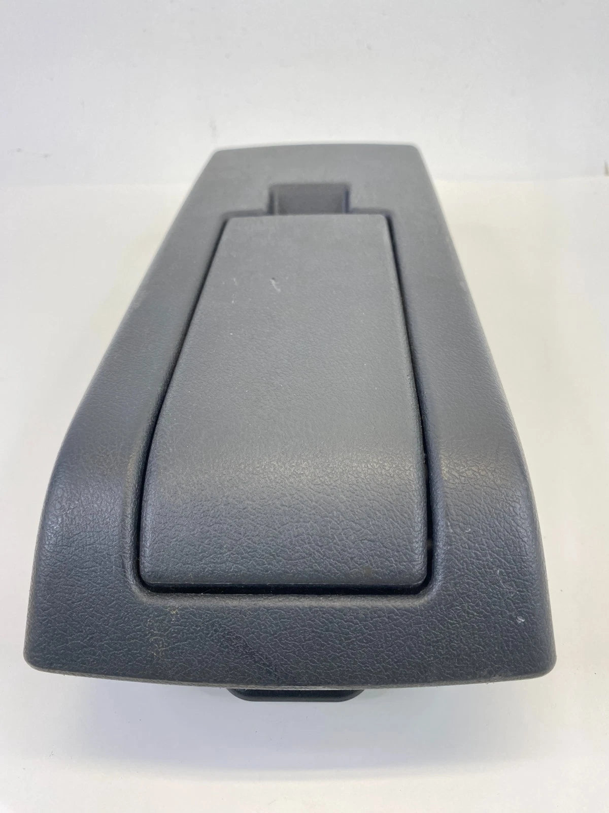 2007 2008 JEEP COMPASS CENTER CONSOLE ARMREST ARM REST STORAGE COMPARTMENT OEM
