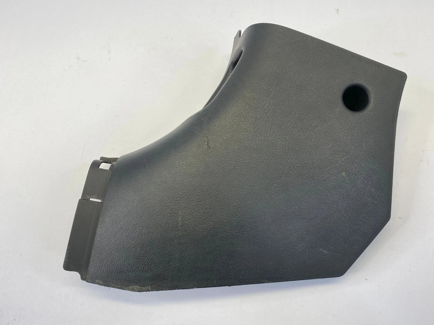 2003-2010 HONDA ELEMENT KICK PANEL COWL PLASTIC COVER LEFT OEM FACTORY 83161-SCV