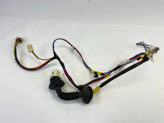 2005-2008 TOYOTA COROLLA REAR RIGHT DOOR PANEL HARNESS WIRING WIRE 82153-02380