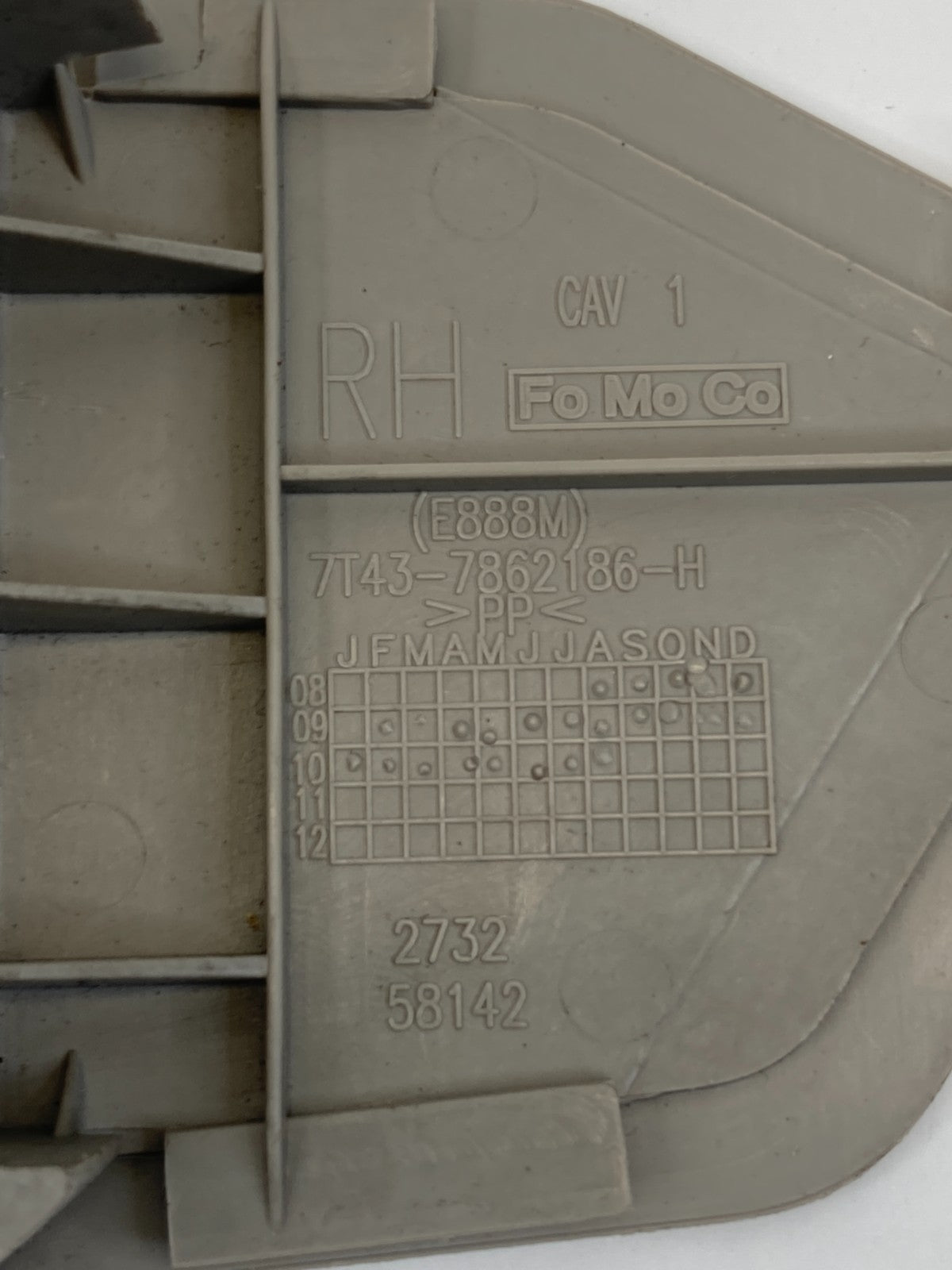 2007-2014 Ford Edge Front Right Seat Belt Bolt Trim Cover 7T43-7862186-H OEM