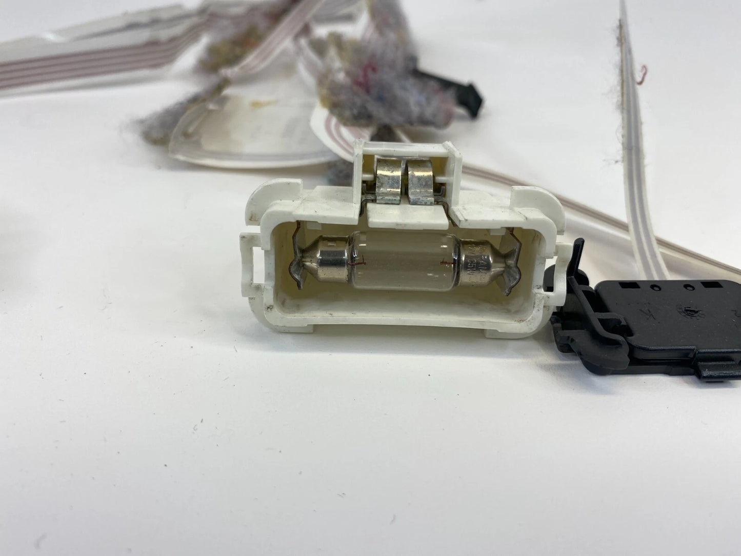 2003-2009 MERCEDES-BENZ E500 FRONT RIGHT DOOR WIRE WIRING HARNESS 2115400106 OEM