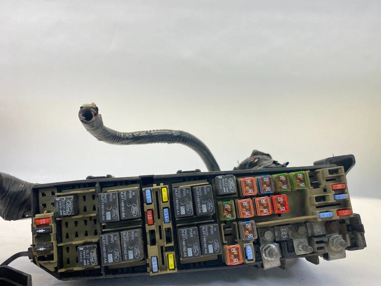 2009-2012 FORD ESCAPE ENGINE FUSE BOX RELAY JUNCTION MODULE OEM 9L8T-14A003-BB