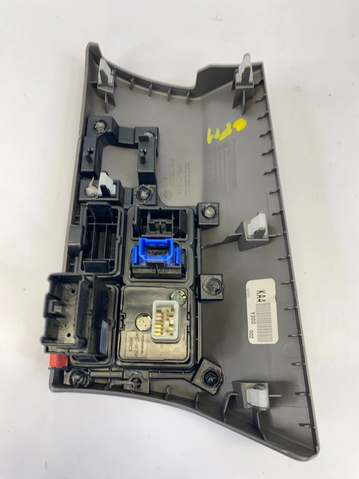 2011-2017 HONDA ODYSSEY POWER SLIDING DOOR & TRACTION CONTROL SWITCH W/ BEZEL