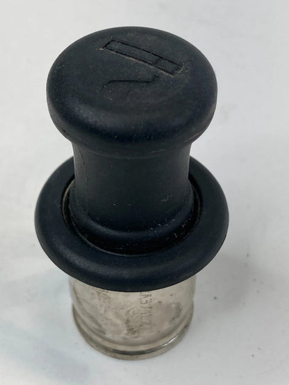 2008-2012 FORD ESCAPE POWER OUTLET PLUG IGNITION LIGHTER CIGARETTE SOCKET OEM