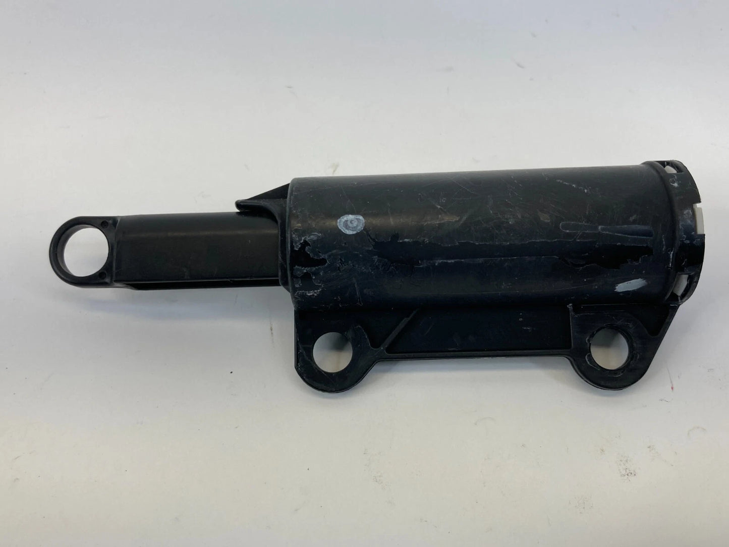 2011-2014 HYUNDAI SONATA INSTRUMENT PANEL GLOVE BOX FRAME DAMPER OEM
