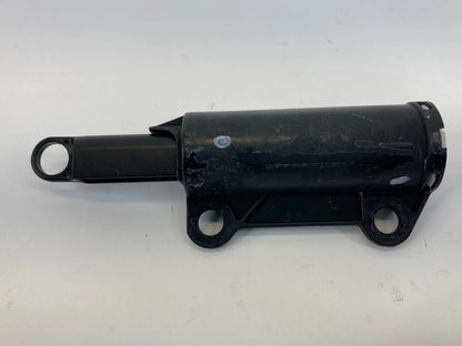 2011-2014 HYUNDAI SONATA INSTRUMENT PANEL GLOVE BOX FRAME DAMPER OEM