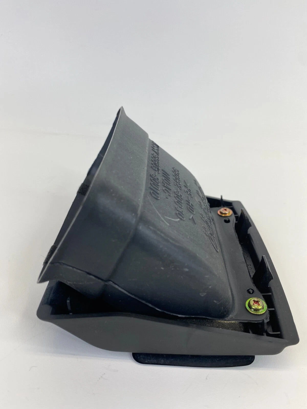 01 02 03 04 05 06 LEXUS LS430 REAR UPPER A/C AIR VENT DUCT 58862-50030 OEM