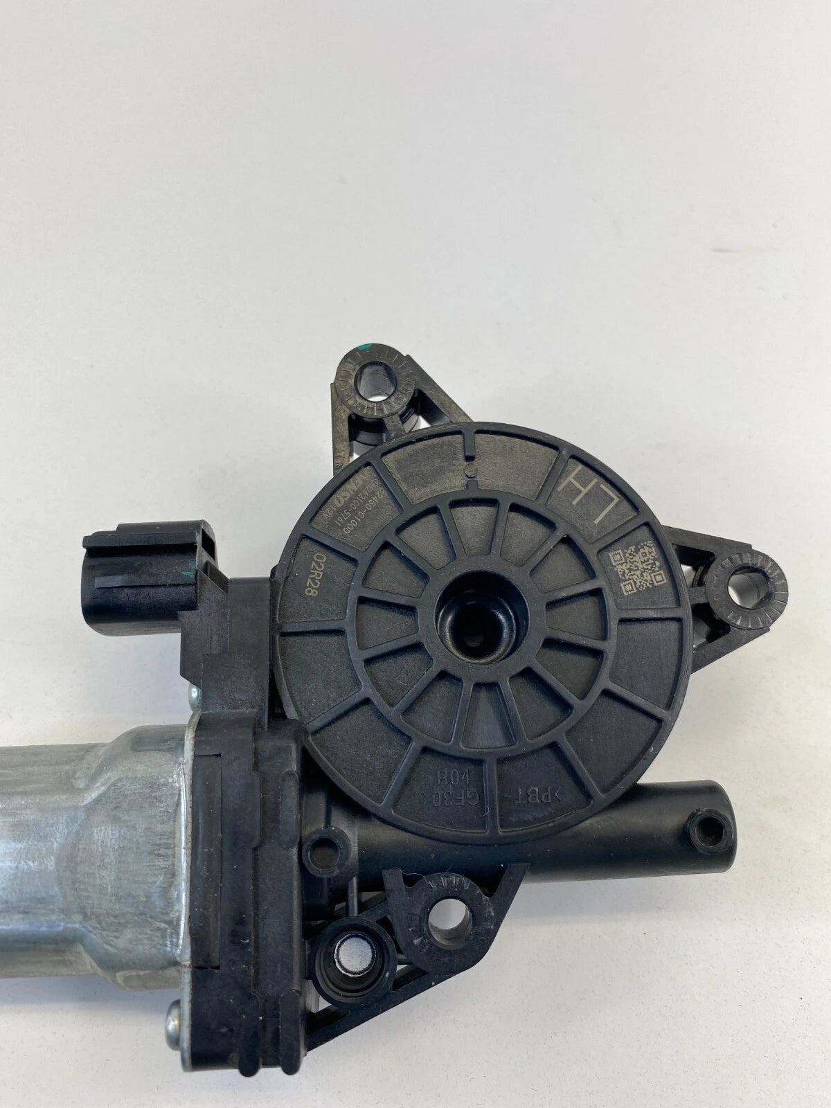 15 16 17 18 HYUNDAI SONATA REAR LEFT SIDE DOOR POWER WINDOW MOTOR 82450-C1000