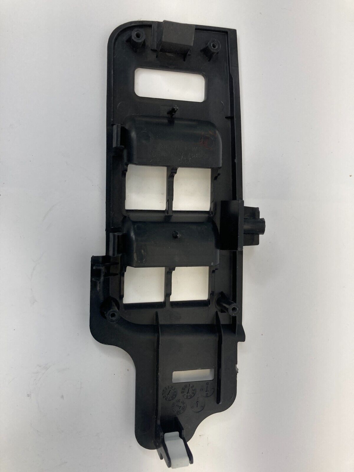 04-08 Acura TL Front Left Side Door Master Window Switch Bezel Trim 83550-SEPA