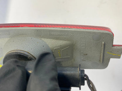 2006-2011 CHEVY CHEVROLET HHR REAR RIGHT SIDE BUMPER MARKER LIGHT LAMP OEM