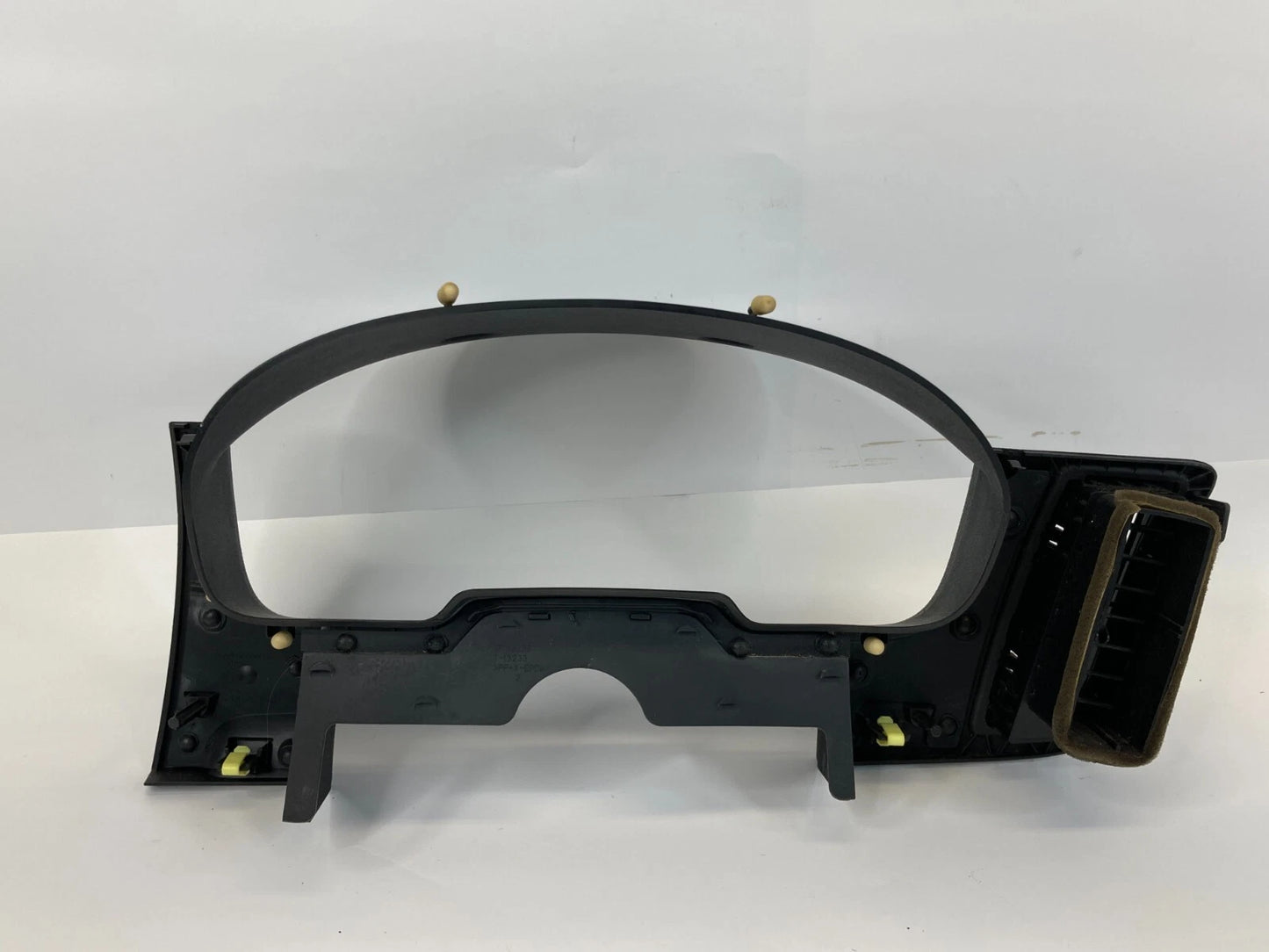 09-11 FORD FOCUS SPEEDOMETER CLUSTER BEZEL COVER TRIM W/ AIR VENT 8S43-54044D70