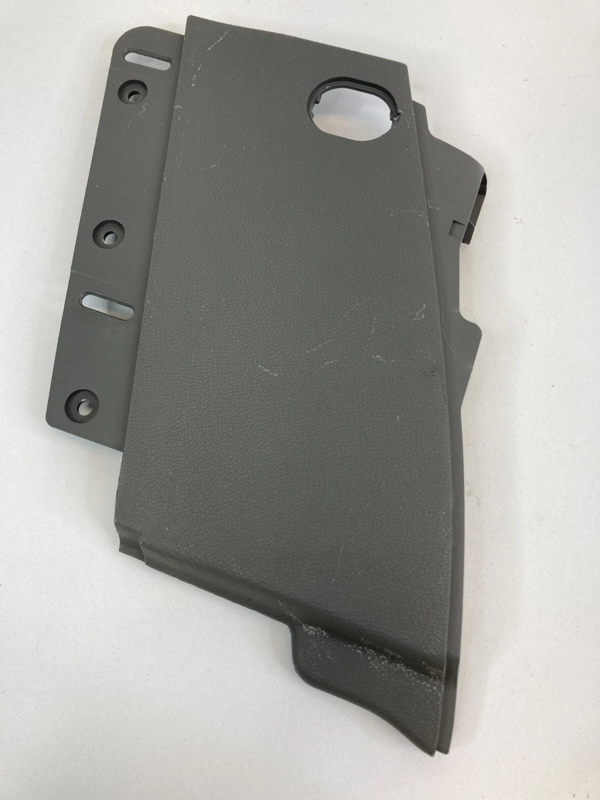 2013 CHEVROLET CHEVY MALIBU CENTER CONSOLE RIGHT SIDE FLOOR PANEL COVER TRIM OEM