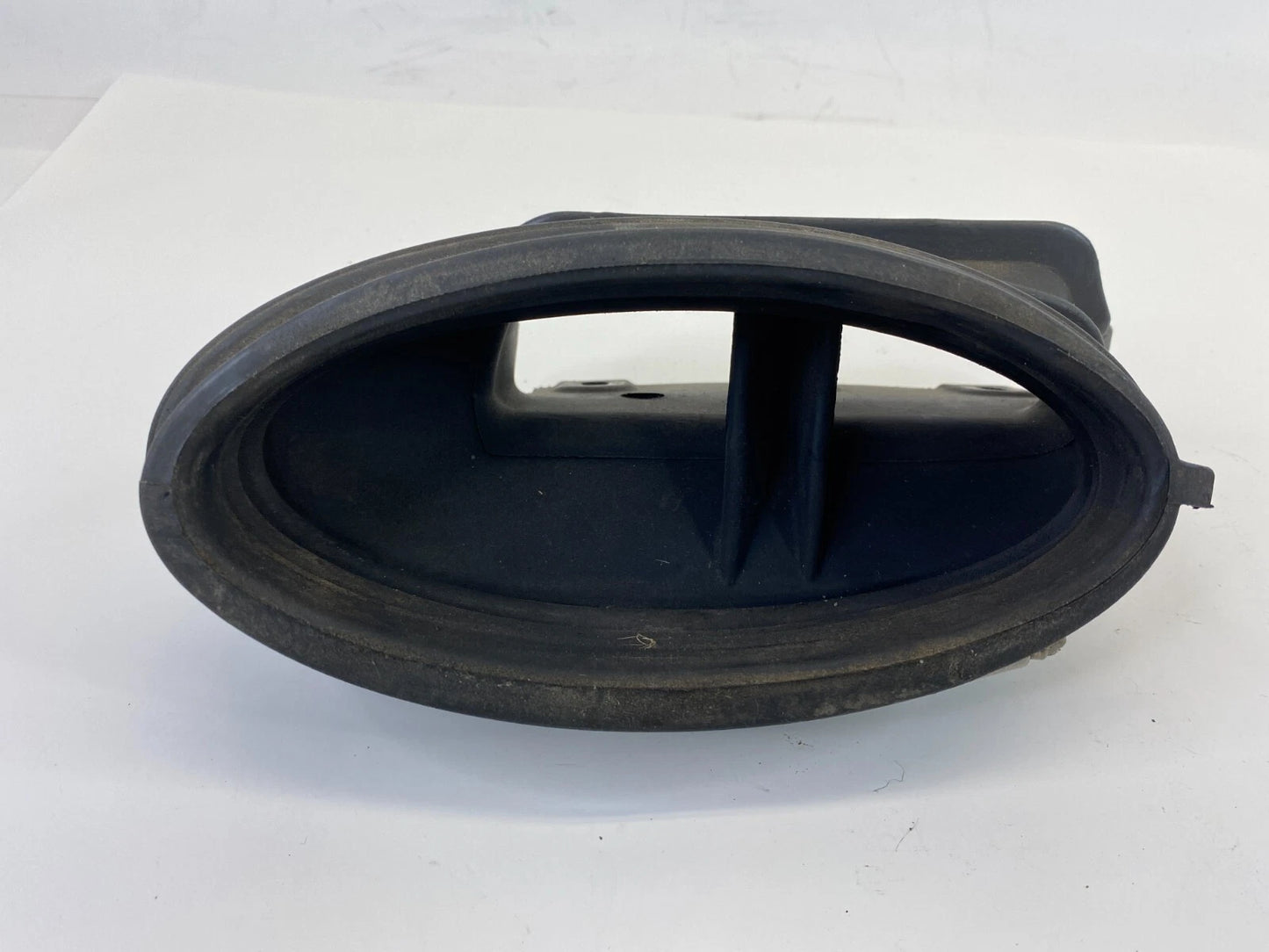 09-12 FORD ESCAPE AIR CLEANER INTAKE INLET DUCT HOSE OEM FACTORY 9L84-9F823-BG