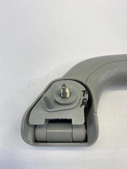 05-10 HONDA ODYSSEY REAR RIGHR 3RD ROW ROOF INNER GRAB GRIP HANDLE ASSEMBLY OEM