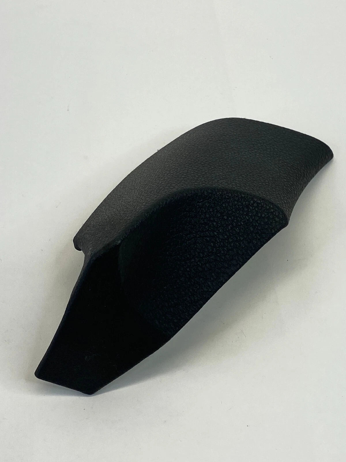 2013-2015 CHEVY MALIBU DASH RIGHT STEERING COLUMN COVER TRIM PAD PANEL 1307248X
