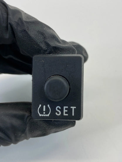 2004-2006 TOYOTA SOLARA TIRE PRESSURE MONITORING SET CONTROL BUTTON SWITCH OEM