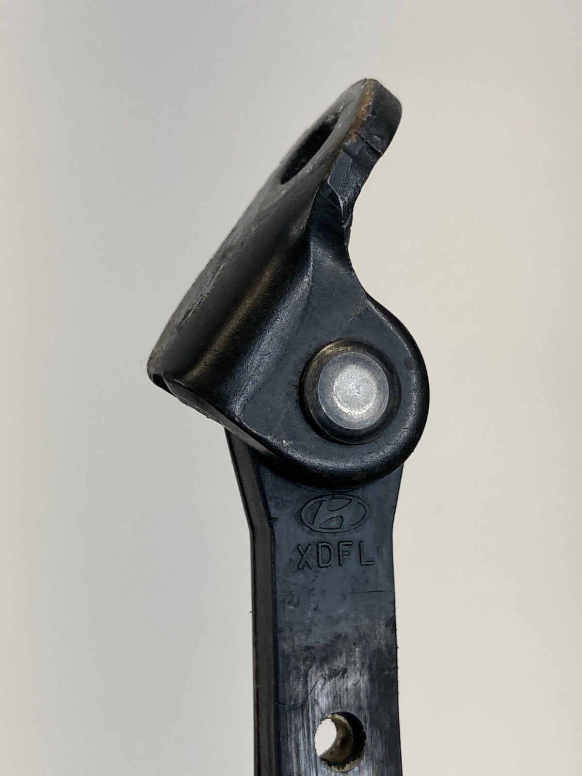 2001-2006 Hyundai Elantra Front Right Door Check Stop Stopper Detent OEM