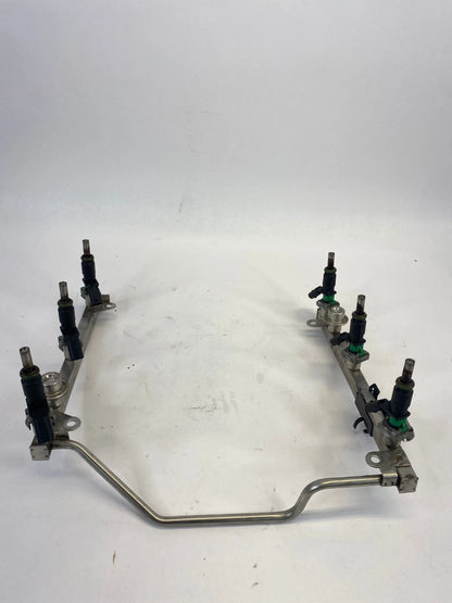 2010-2012 MERCEDES-BENZ GLK-350 FRONT ENGINE FUEL INJECTORS RAIL OEM A2720701395