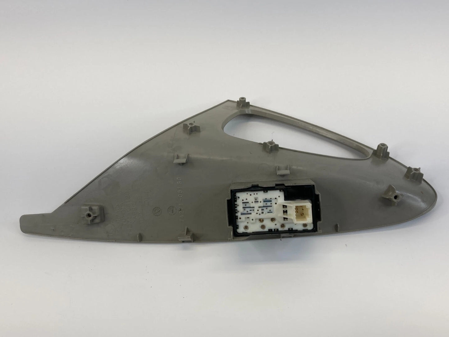 10 11 TOYOTA CAMRY REAR RIGHT SIDE DOOR WINDOW SWITCH BEZEL TRIM W/ SWITCH OEM