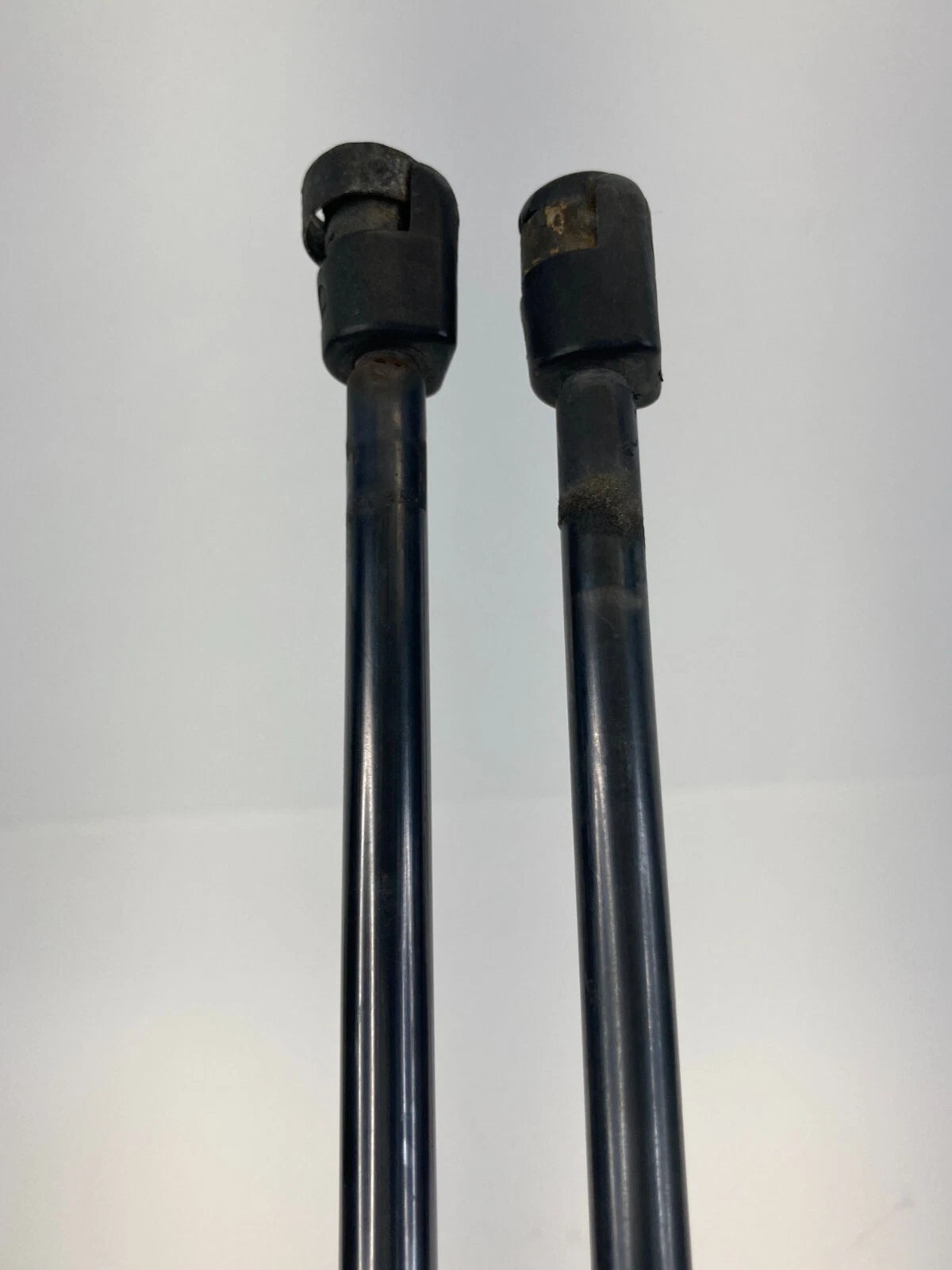 2007 2008 2009 2010 LINCOLN MKX REAR TRUNK LIFTGATE SHOCK SUPPORT 7A13-78406A11