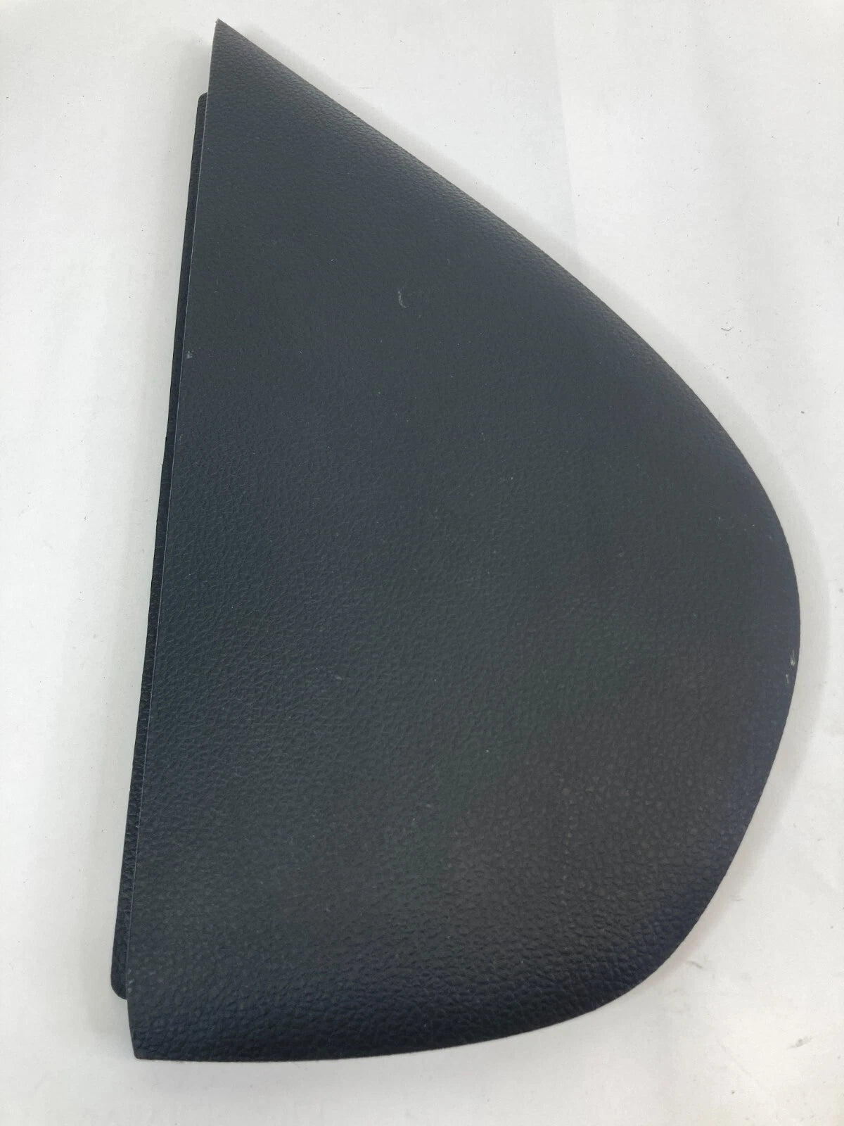 2011-2018 VOLKSWAGEN JETTA FRONT RIGHT SIDE DASH END CAP COVER TRIM 5C6858248