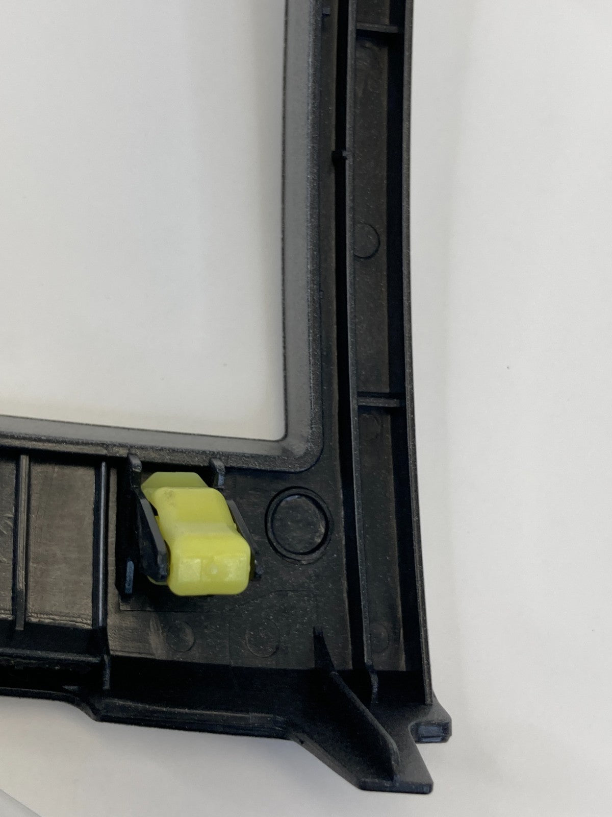 2011 2012 Toyota Avalon Center Dash Radio Bezel Trim Panel 55422-07010 OEM