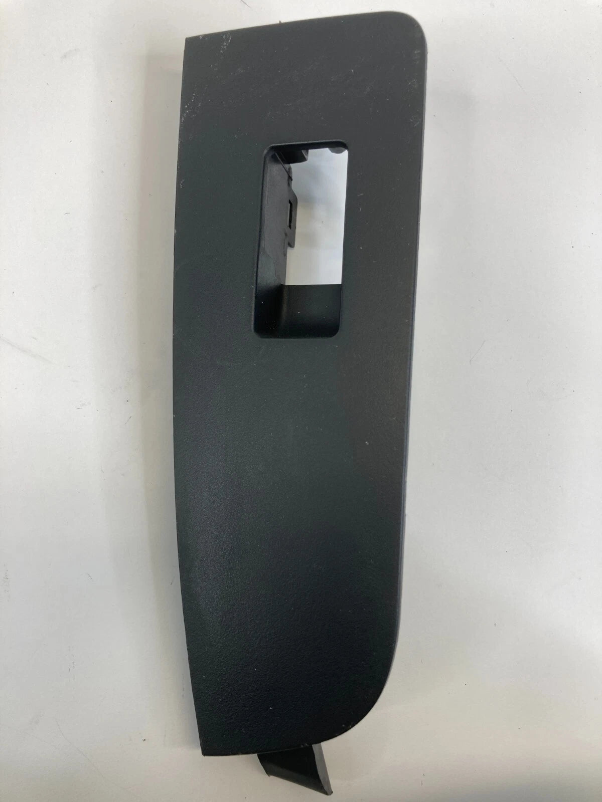 2004-2008 NISSAN MAXIMA REAR RIGHT WINDOW SWITCH BEZEL COVER TRIM OEM
