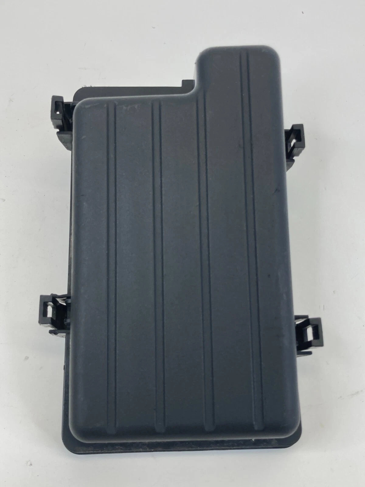 2003-2007 HONDA ACCORD 2.4L L4 ENGINE COMPARTMENT UPPER FUSE BOX RELAY LID COVER