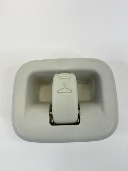 2009-2014 Volkswagen Routan Interior Inner Roof Hanger Coat Hook Cover L0051505