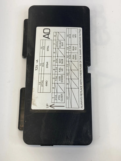17-20 ACURA MDX REAR QUARTER PANEL LEFT FUSE BOX ACCESS COVER 84666-TZ5A-A010
