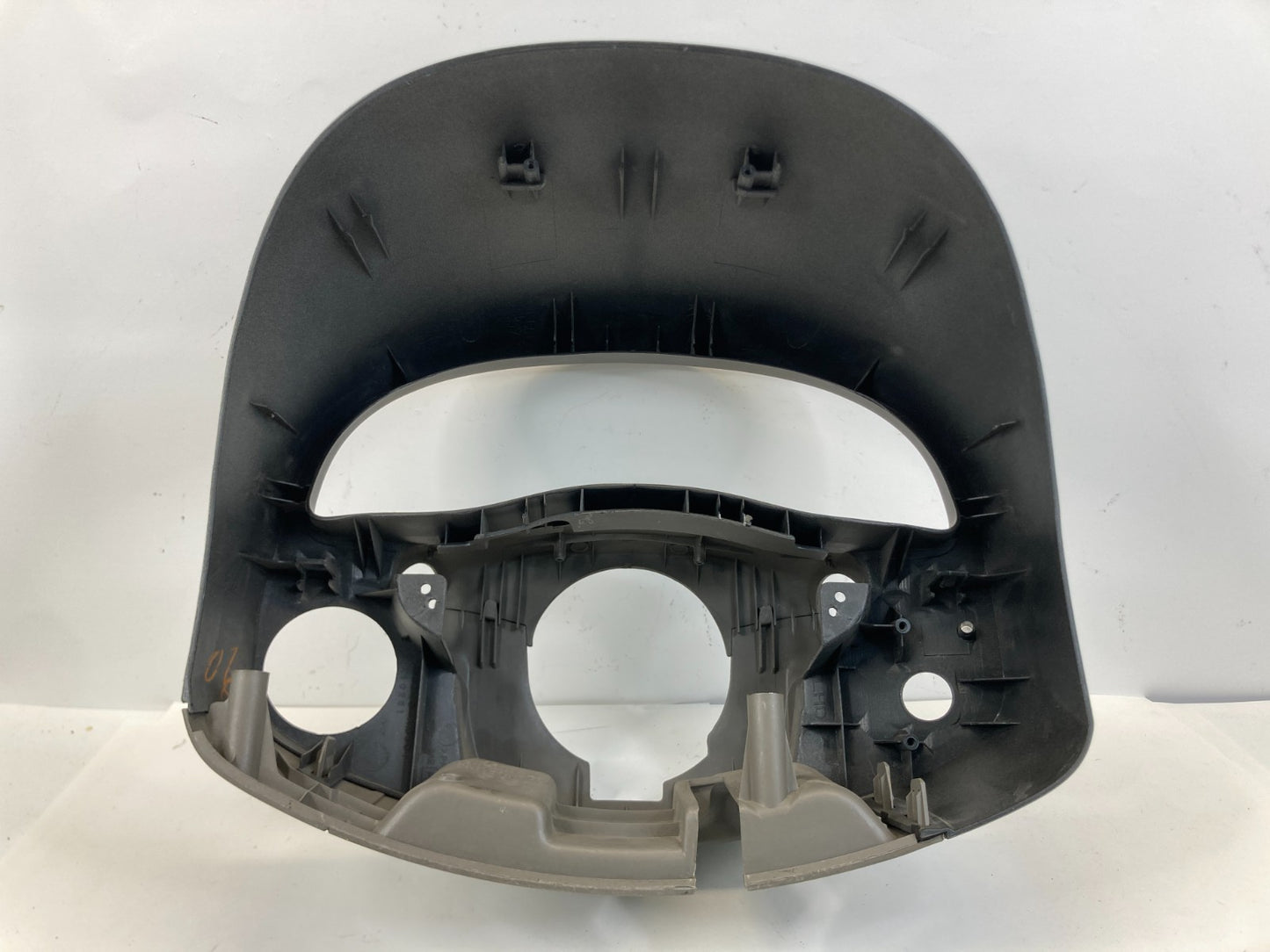 2003 2004 Infiniti G35 Steering Column Cover Shroud w Cluster Trim 48470-AM601