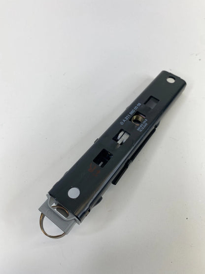 03 04 05 06 MERCEDES-BENZ E500 FRONT RIGHT SEAT BELT HEIGHT ADJUSTER A2118600088