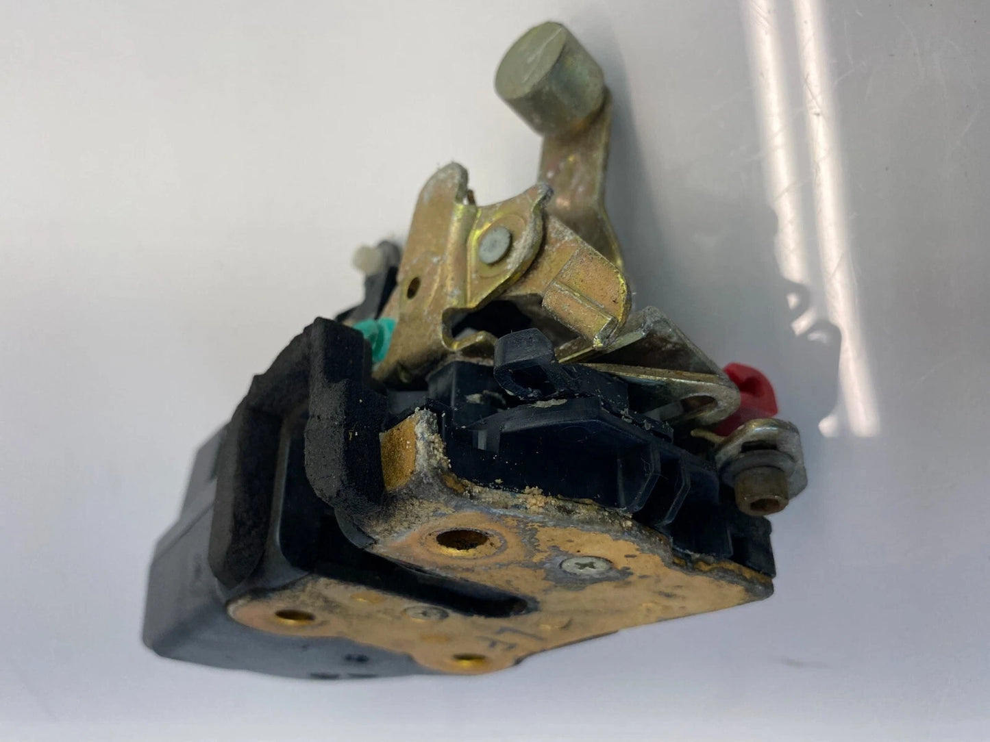 2005-2010 JEEP GRAND CHEROKEE FRONT LEFT DRIVER DOOR LOCK LATCH ACTUATOR LH OEM